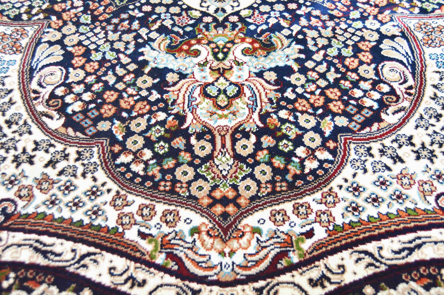 CASABLANCA Rug Design 1011 ROLL