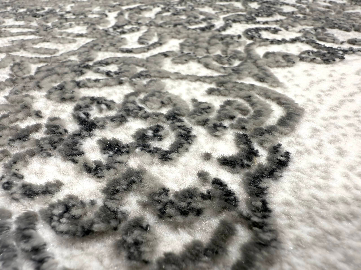 SIGNATURE Rug DESIGN 5205