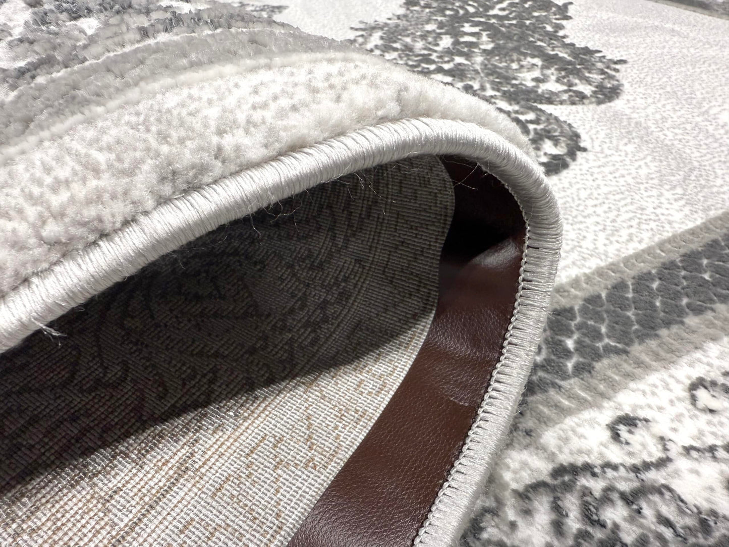 SIGNATURE Rug DESIGN 5205