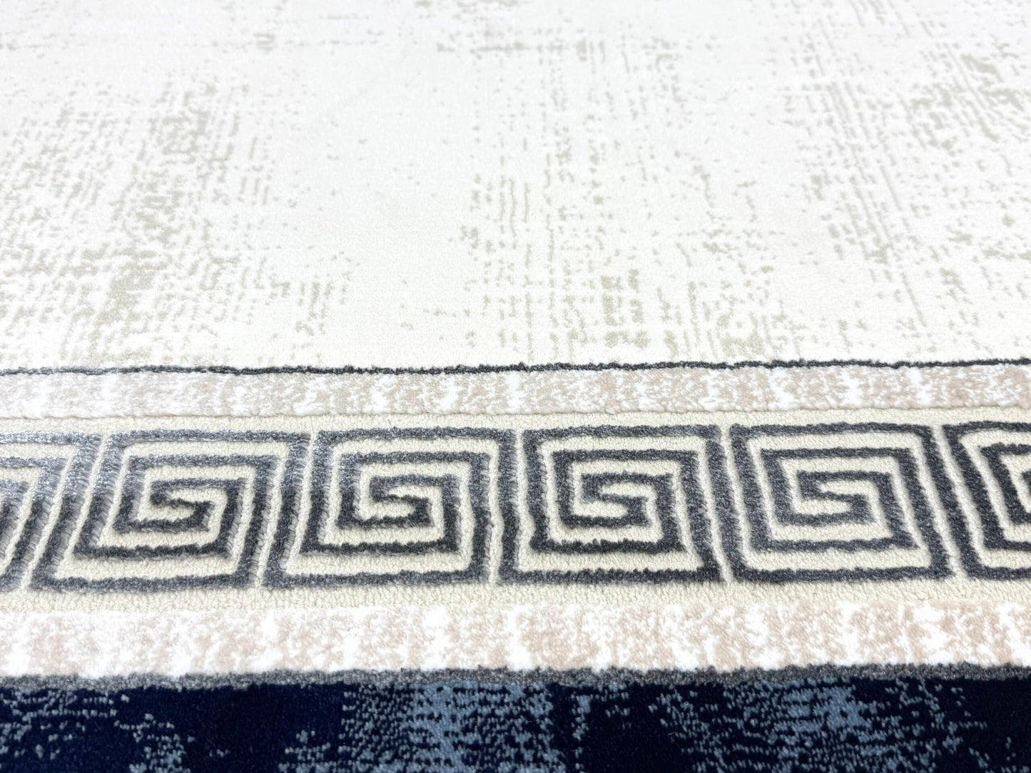SIGNATURE Rug DESIGN 5206