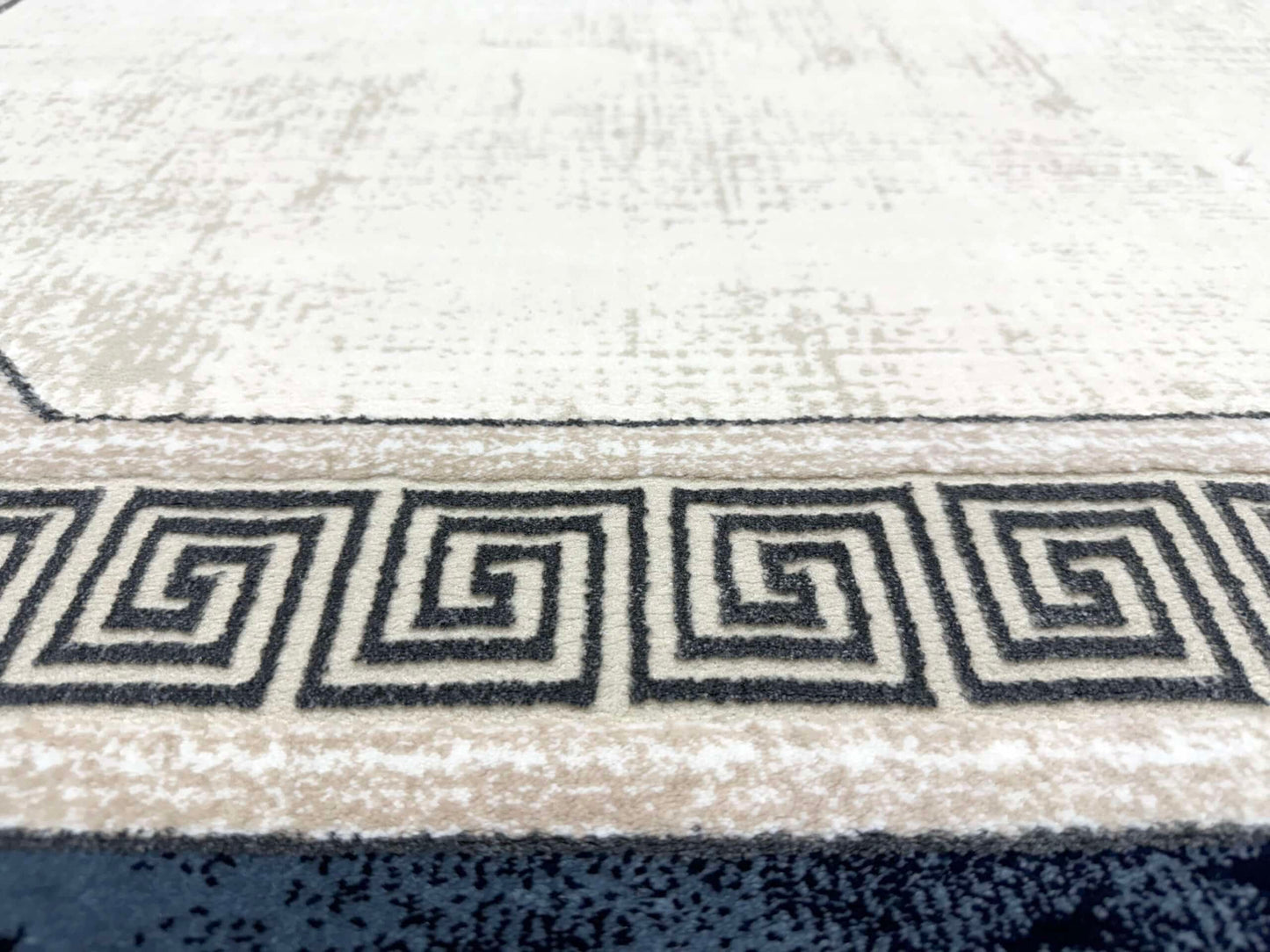 SIGNATURE Rug DESIGN 5206