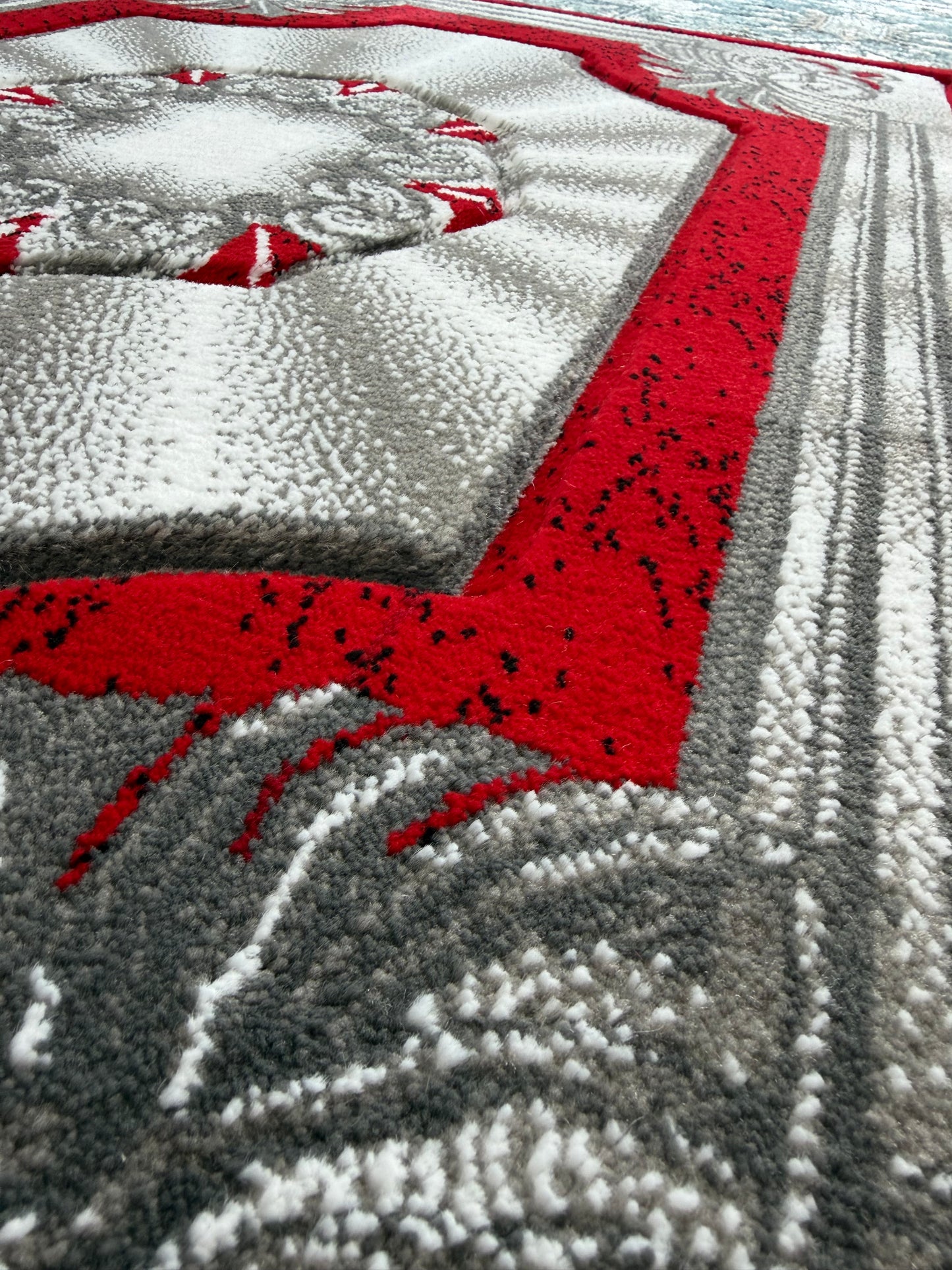 Elegance Area Rug – Red, Grey, and White (3x4)