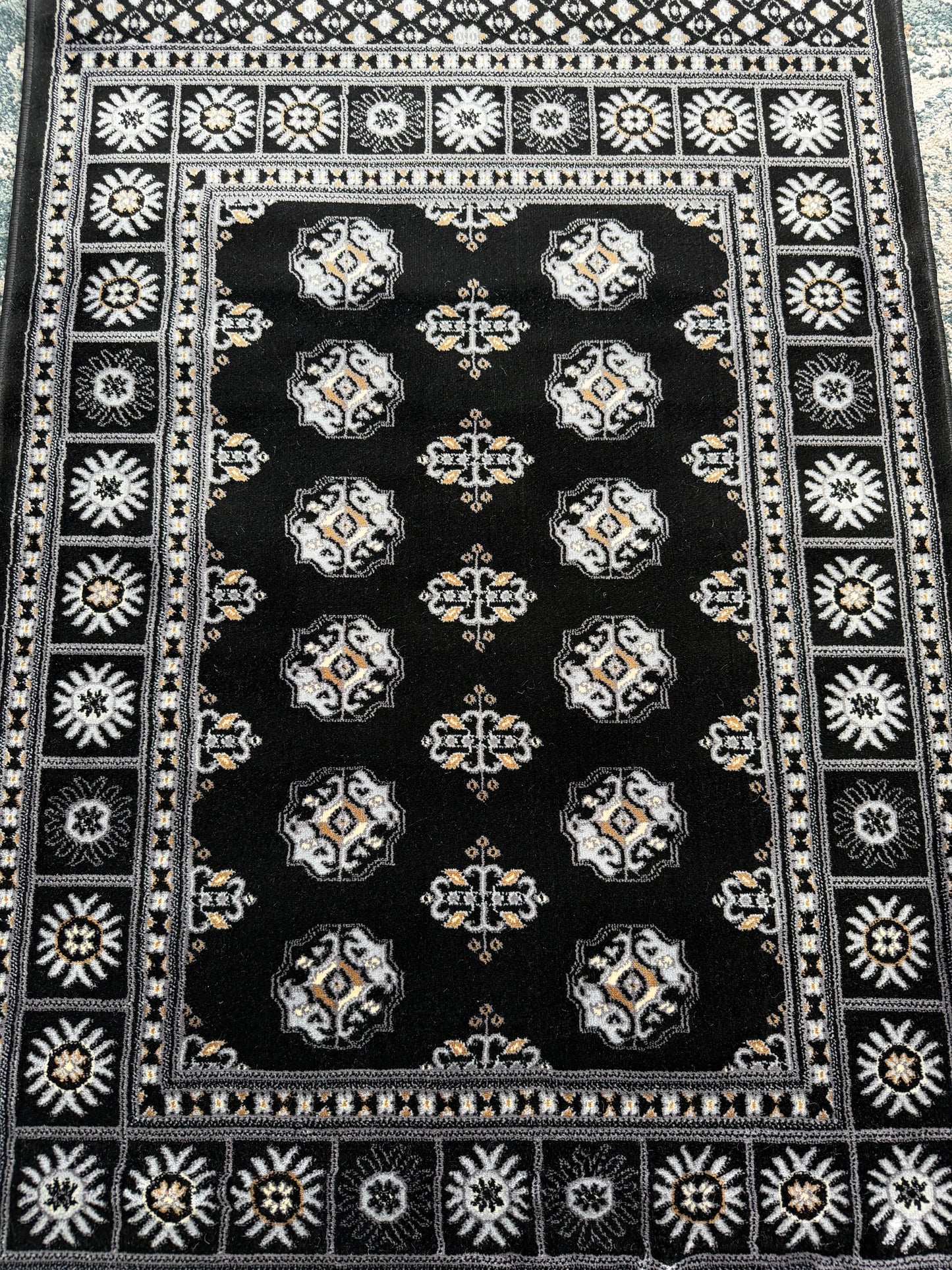 Heritage Area Rug – Black, Grey, and Cream (3x4)