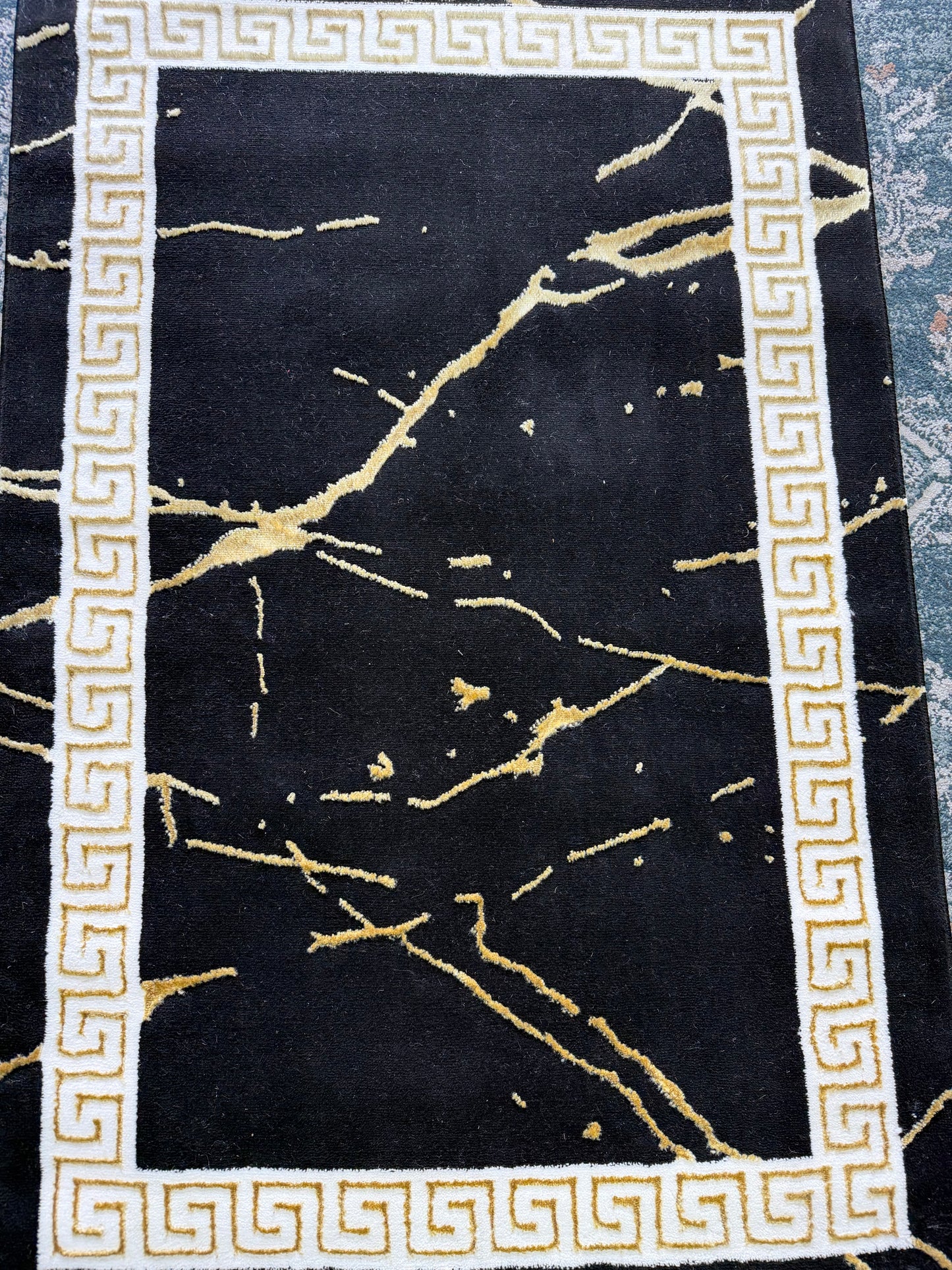 Regal Area Rug – Black and Gold (3x4)