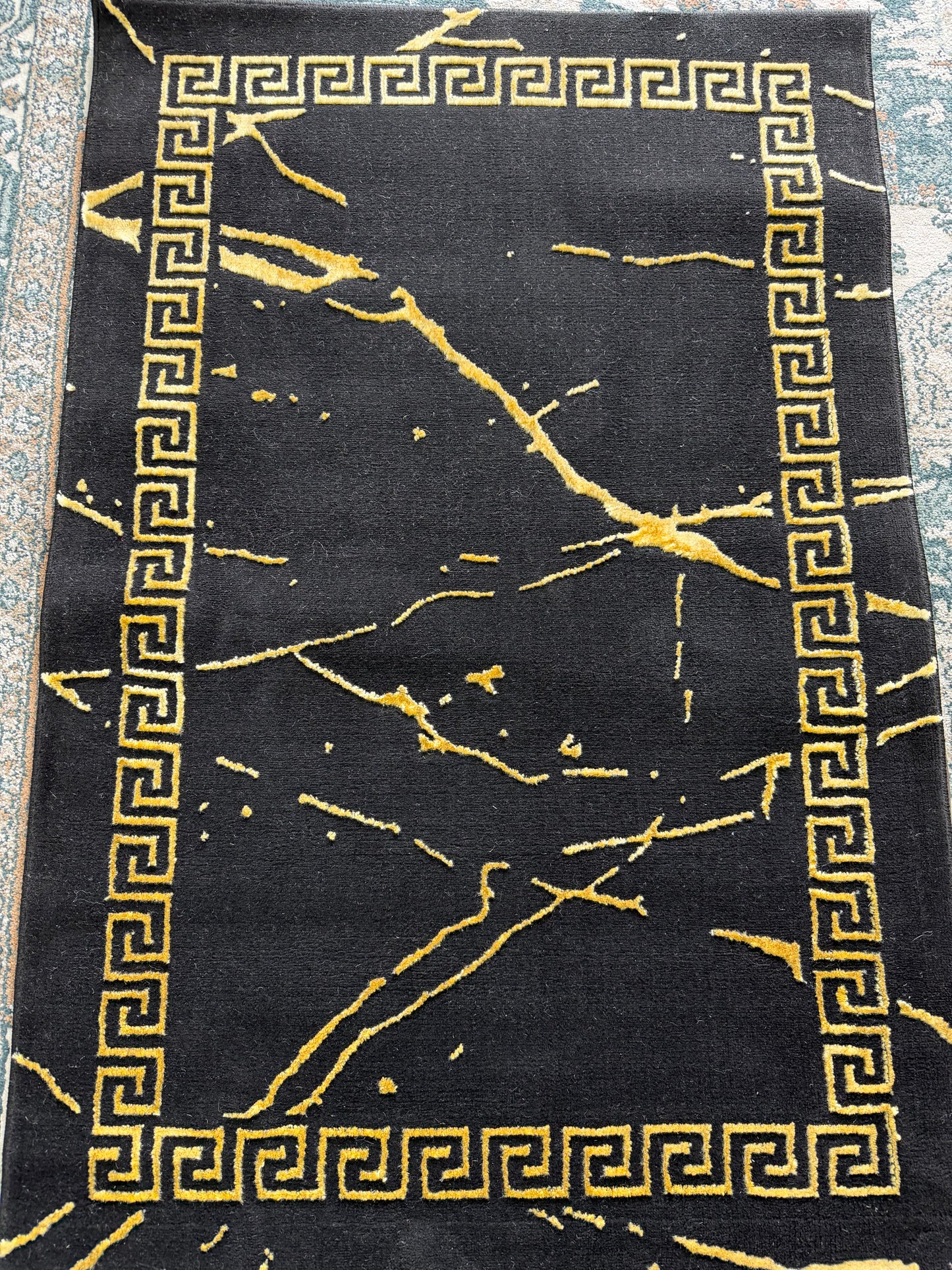 Regal Area Rug – Black and Gold (3x4)