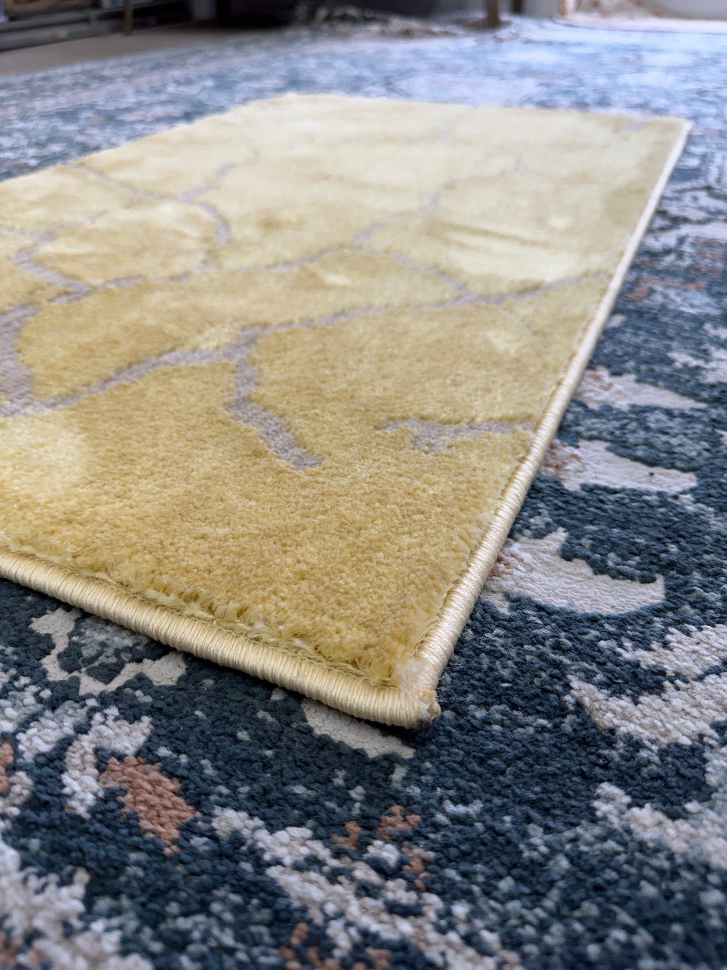 Matrix Shimmer Area Rug – Ochre Gold and Taupe Grey (2x3)