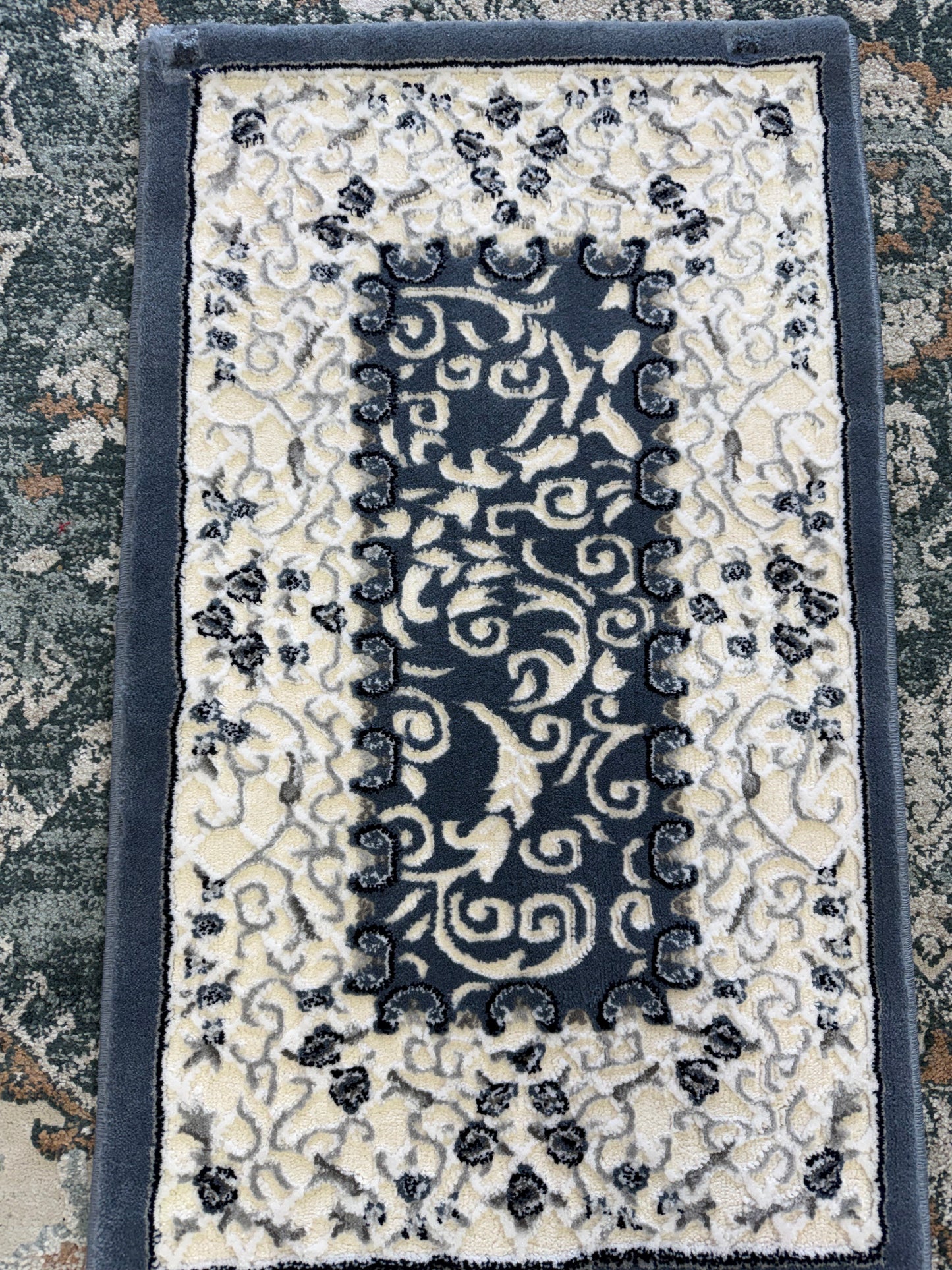 Majestic Area Rug – Slate Grey, Navy Blue, and Ivory (2x3)