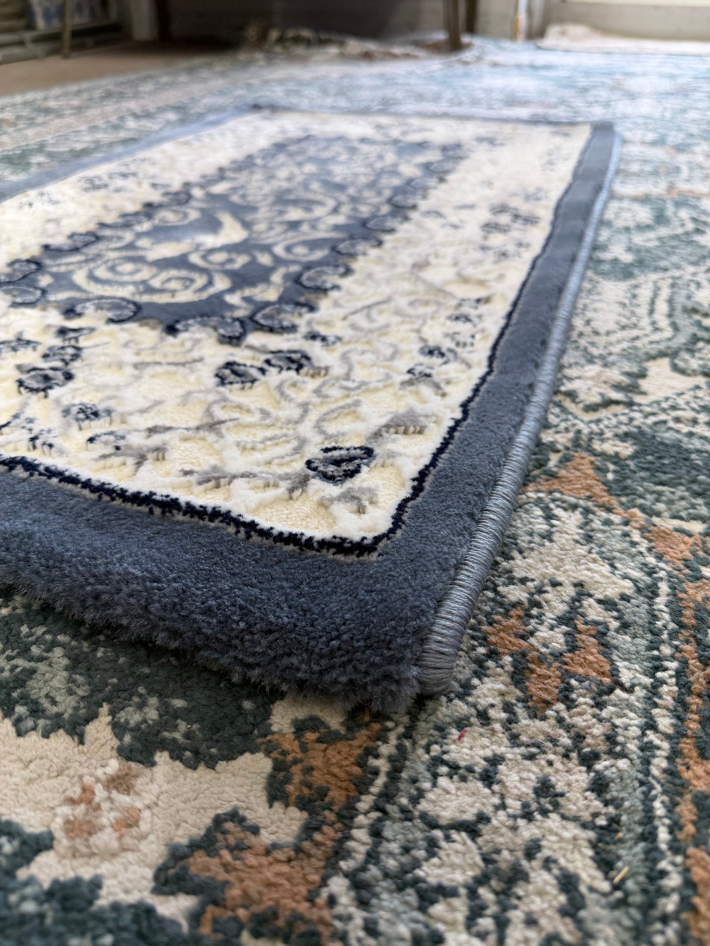 Majestic Area Rug – Slate Grey, Navy Blue, and Ivory (2x3)