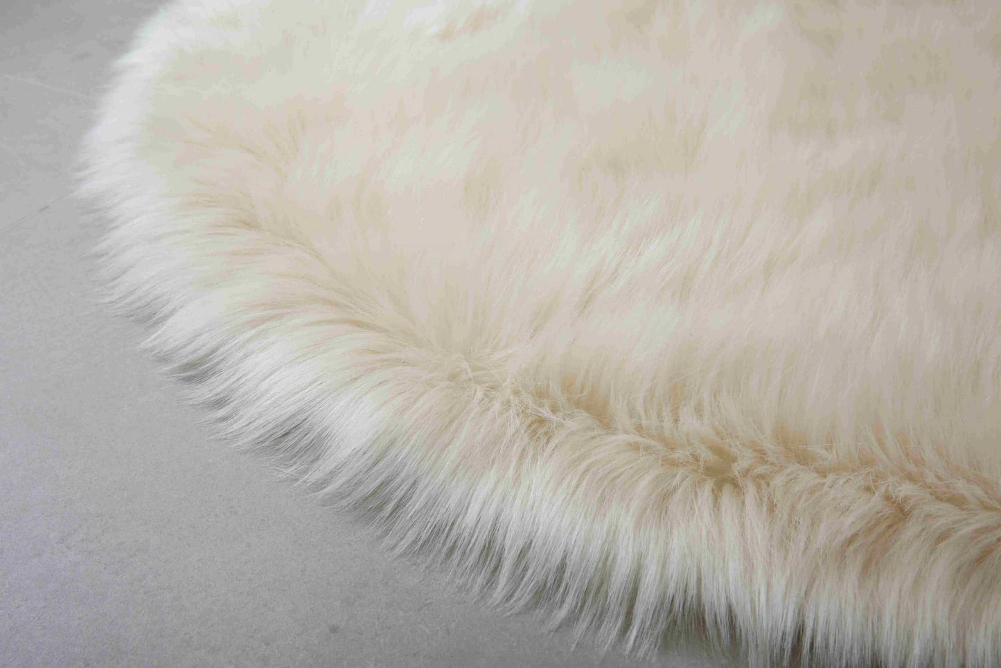 FAUX FUR Rug ROUND